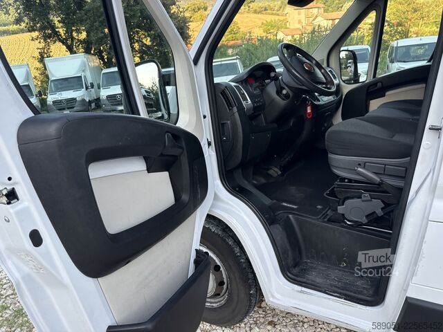 Kasa kamyoneti Fiat Ducato 35