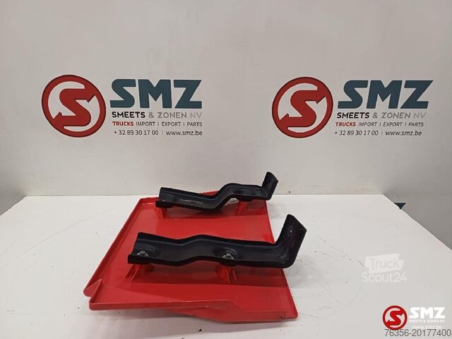 Becquet Renault Occ cabinespoiler linksboven Renault