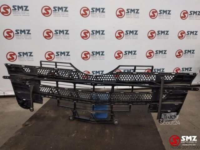Grotelės Mercedes Occ radiatorgrille Mercedes Actros MP4 A9618850253