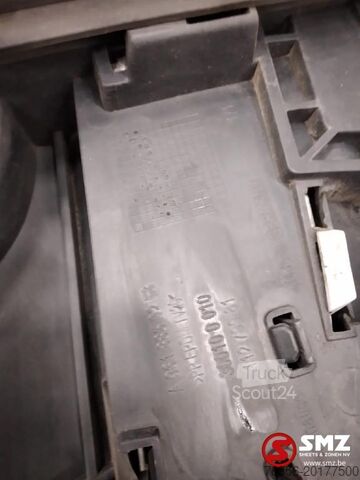 Grotelės Mercedes Occ radiatorgrille Mercedes Actros MP4 A9618850253