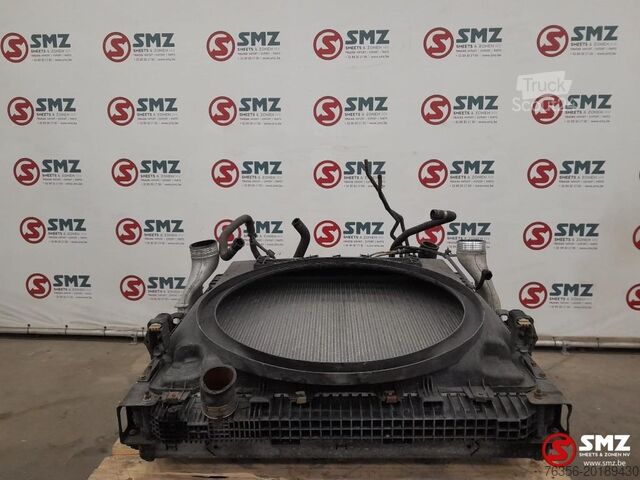 Koeler Mercedes Occ radiator + intercooler Mercedes