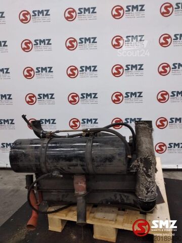Soğutucu Renault Occ radiator + expansievat Renault 87cm hoog x 70
