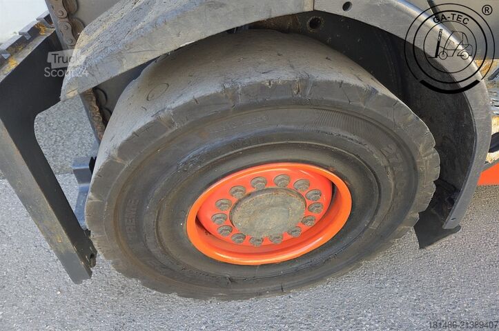 Diesel truckar Linde H35D-02