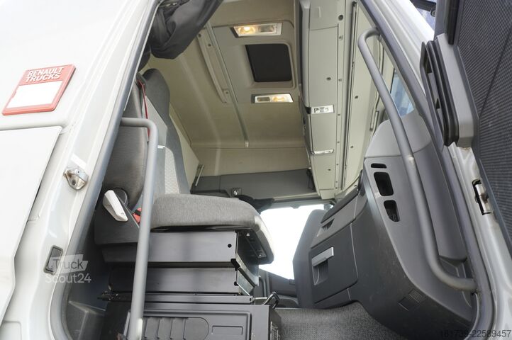 Tovornjak za prevoz hlodovine Renault K520 DE13 6x6 / 80 tho. km! / 78 t
