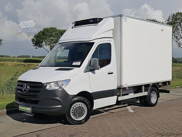 рефрижераторний фургон MERCEDES-BENZ SPRINTER 516 Koelwagen Automaat!