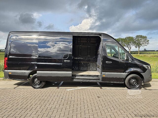 Універсал з високим дахом MERCEDES-BENZ SPRINTER 319 L3H2 Maxi LED Mbux10