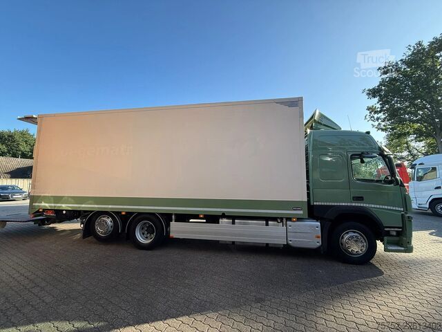 Kuffert Volvo FM 420 6X2 8.1M Koffer Stuuras