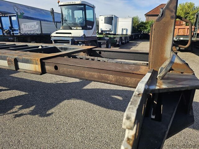 Transport von Containern PACTON FLEX XL/ ALL CONNECTIONS/ 3 X EXTENDIBLE /SAF D...