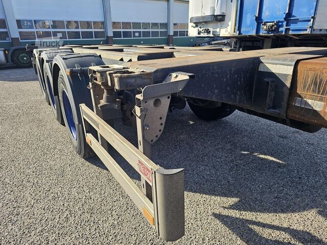 Transport von Containern PACTON FLEX XL/ ALL CONNECTIONS/ 3 X EXTENDIBLE /SAF D...