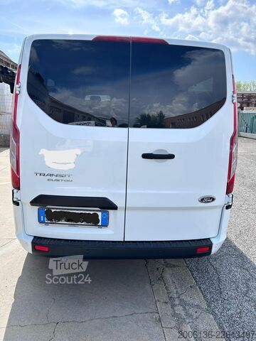 FORD Transit Custom Minibus 9 places Ford Transit Custom