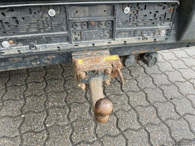 Tipper varebil Pfau S90