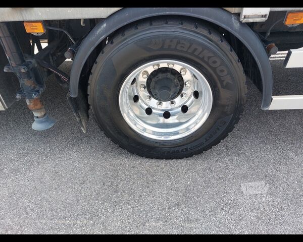 Lastbilsmonterad kran SCANIA Lunga Distanza B 18 - R20N DC13 450 B 4x2 NB