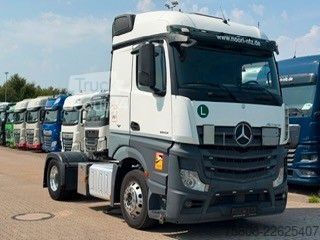 Bīstamo materiālu kravas automašīna MERCEDES-BENZ Actros 1843 ADR Retarder Safety HU