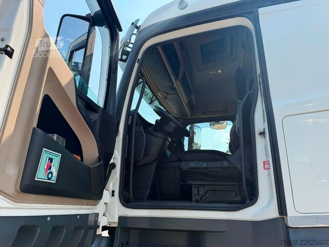 Bīstamo materiālu kravas automašīna MERCEDES-BENZ Actros 1843 ADR Retarder Safety HU