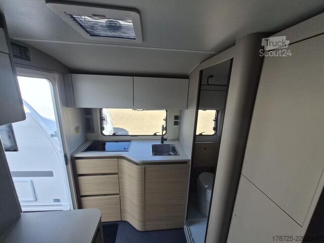 Τροχόσπιτο ADRIA Action 391 LH 2026