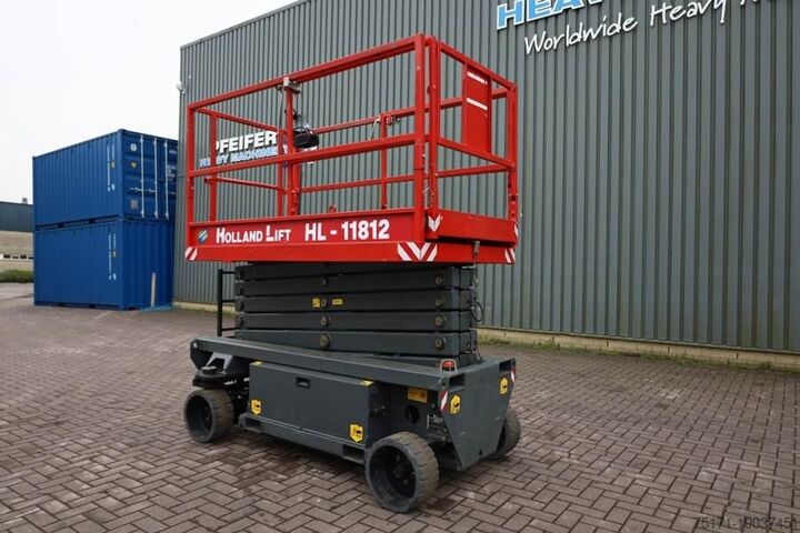 Scissor lift Holland Lift Ecostar HL-11812 Electric, 14m Working Height, 300