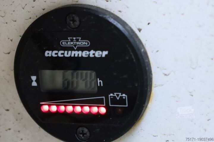 Scissor lift Holland Lift Ecostar HL-9710 Electric, 12m Working Height, 325k