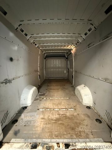 Kombi z visokim stropom PEUGEOT Boxer Kasten L5H2 Klima Tempomat Navi R-CAM AHK
