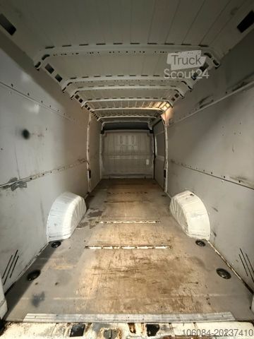 Kastenwagen PEUGEOT Boxer Kasten L5H2 Klima Tempomat Navi R-CAM AHK