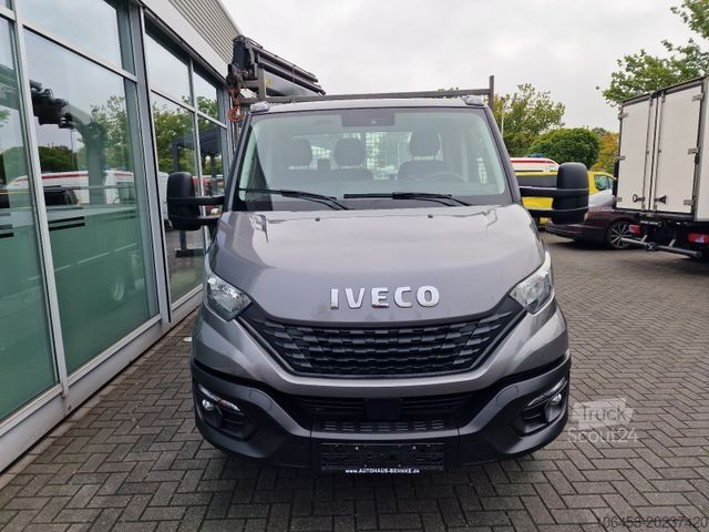 Furgon z żurawiem samochodowym IVECO Daily 70 C 18 Kran/Funk/4 Ausschübe/11 Meter