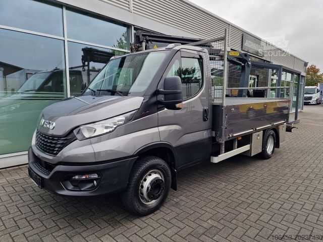 Fourgon pick-up IVECO Daily 70 C 18 Kran/Funk/4 Ausschübe/11 Meter