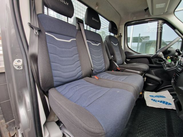 Furgonetka pick-up IVECO Daily 70 C 18 Kran/Funk/4 Ausschübe/11 Meter