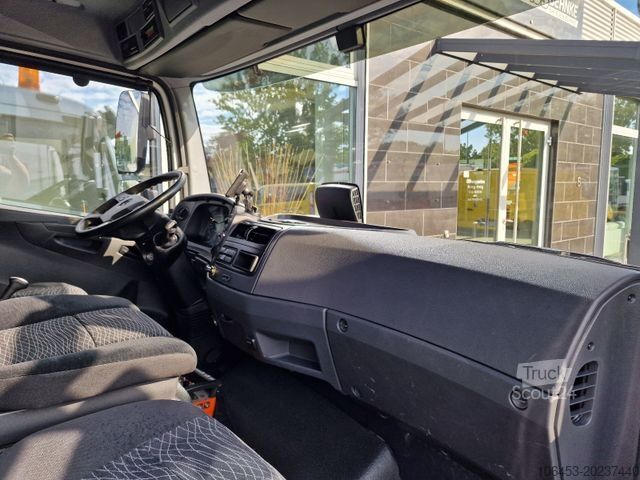 Transporter mit Kipper MERCEDES-BENZ Atego 821 Kipper/Kran/Funk/Greifer/2xAHK/Ölansch