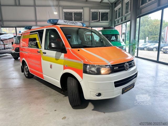 Autospecială de pompieri VOLKSWAGEN T5 Transporter 4Motion*NOTARZT*NEF*ALLRAD*AUTOMA
