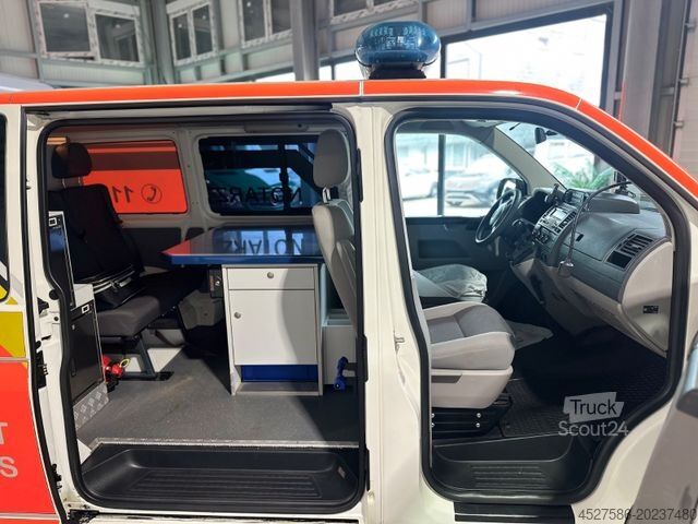Autospecială de pompieri VOLKSWAGEN T5 Transporter 4Motion*NOTARZT*NEF*ALLRAD*AUTOMA