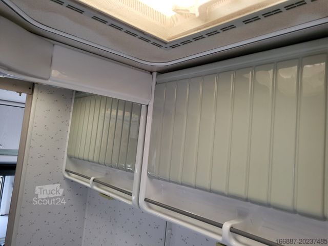 Wohnwagen KNAUS Südwind 485 N 2 x Sitzgruppe -Nr. 57  (7)