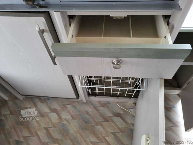Wohnwagen KNAUS Südwind 485 N 2 x Sitzgruppe -Nr. 57  (7)