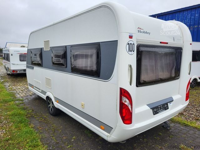 Caravana HOBBY Excellent 495 UFe Franzbett - Nr. 21  (5)