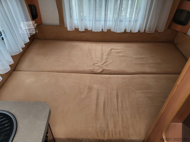 Caravane HYMER/ERIBA Feeling 425 Querbett - Nr. 16  (4)