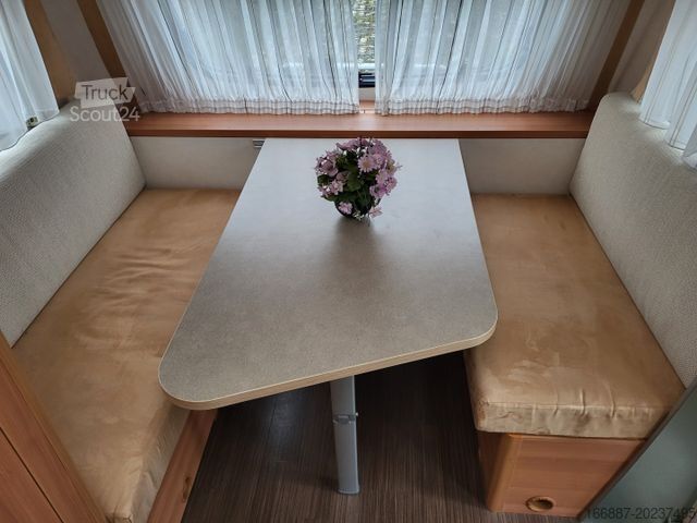 Caravane HYMER/ERIBA Feeling 425 Querbett - Nr. 16  (4)