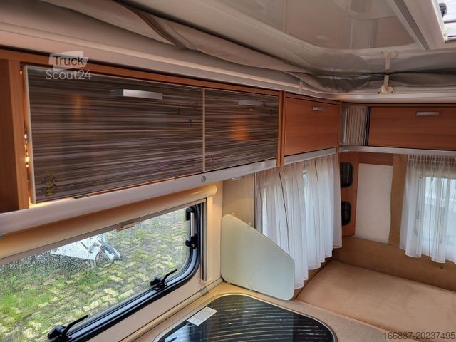 Caravane HYMER/ERIBA Feeling 425 Querbett - Nr. 16  (4)
