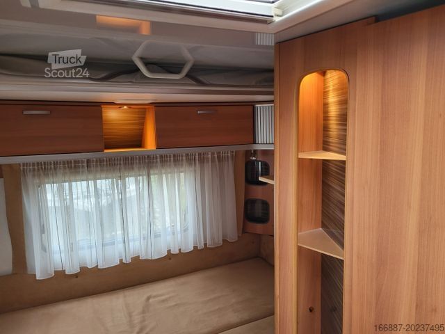 Caravane HYMER/ERIBA Feeling 425 Querbett - Nr. 16  (4)