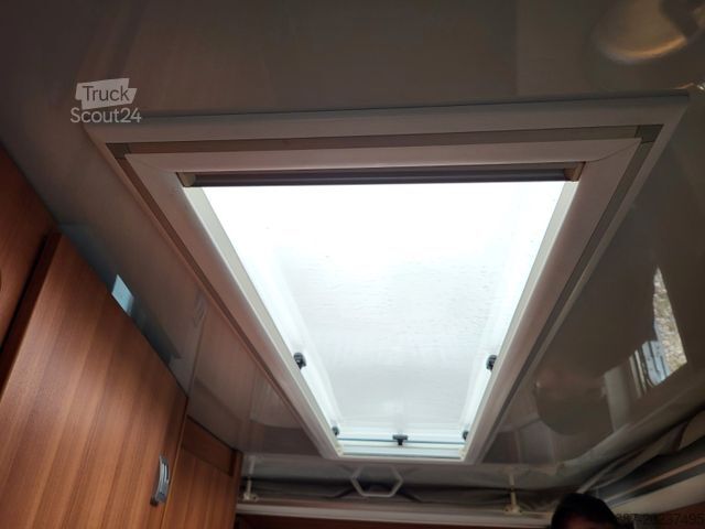 Caravane HYMER/ERIBA Feeling 425 Querbett - Nr. 16  (4)