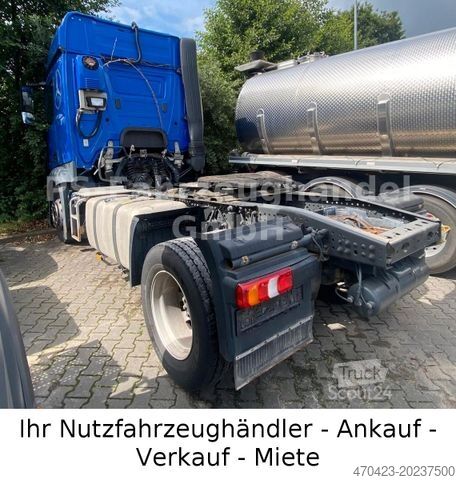 Стандартный седельный тягач MERCEDES-BENZ Actros 4 1843LS*Stream Space* Luft/Luft*