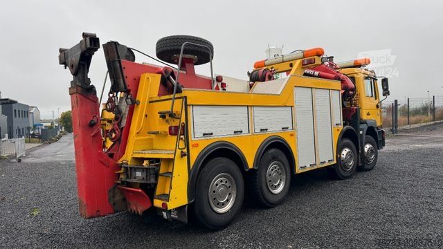 Tralas MAN 35.463 Abschleppwagen Kran LKW Berger