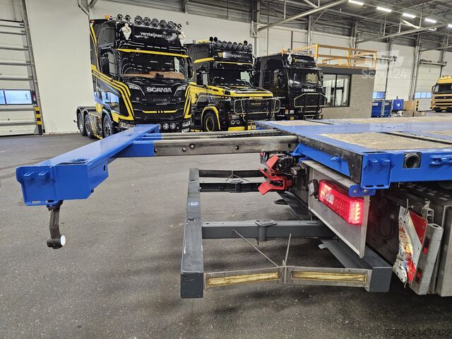 Laadplatform Scania G490 8x4*4 / HMF 5020 + JIB