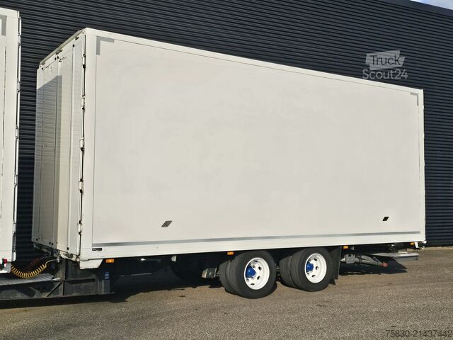 Valiză Volvo FH 460 6x2 / VOLUME / COMBI / NL-TRUCK