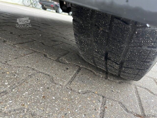 Шасси с кабиной Mercedes-Benz Sprinter 316 2.2 CDI / Box / Loadlift / Air-sus...