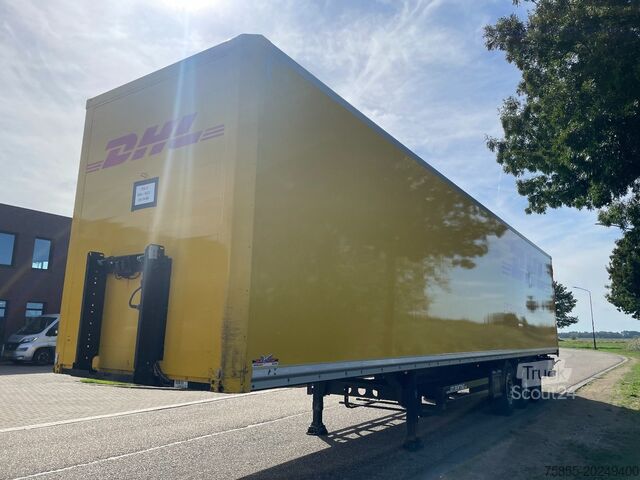 Caisse fermée Kögel SKH24 2T d'Hollandia Lift / Lift-Axle / NL Trai...