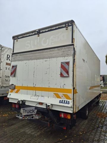 Škatlasti tovornjak MAN Koffer HB