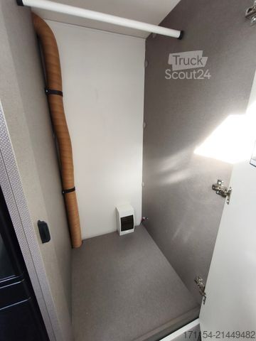 Alkoven Wohnmobil ETRUSCO A 7300 DB, Navi, Markise,Fahradträger