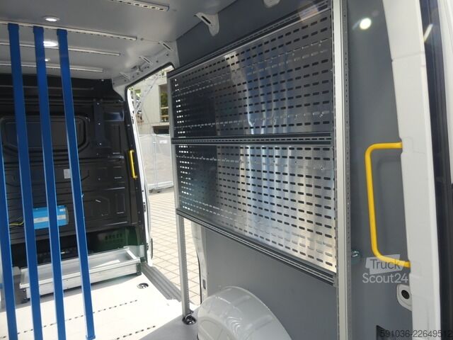 Panel kombi VW Crafter Kasten 35 MittellangHoch ACC/RAMPE/SORTIMO
