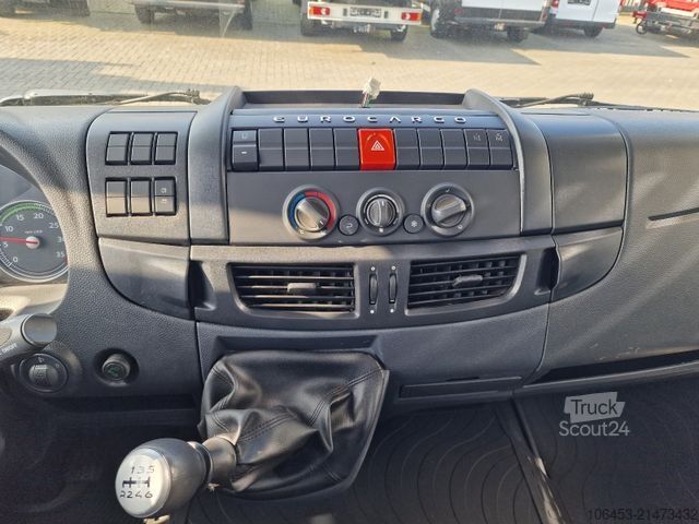 Driezijdige kipper bestelwagen IVECO 80E22 3 -Seitenkipper erst 47000 KM 2 x AHK Diff