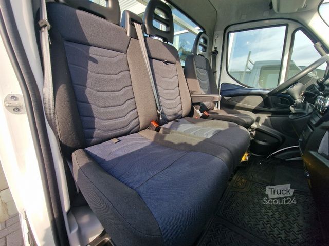 Other IVECO Dailly 40 C 18 Pritsche/Kran/Funk/34000 KM
