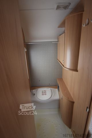 Caravane BÜRSTNER Belcanto 455 TS mit  Panoramavorzelt