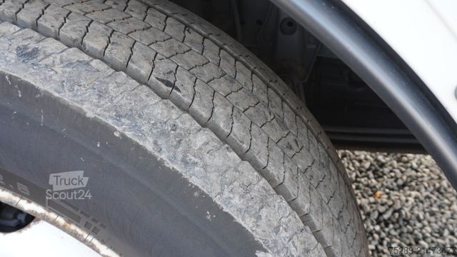 Camion plateau avec bâche MERCEDES-BENZ Atego 1630 Pritsche + Plane Steckrungen